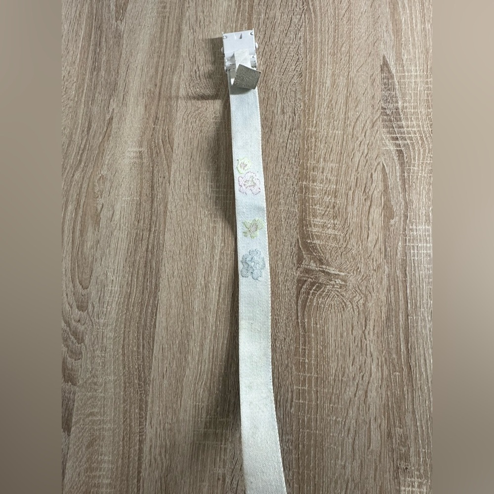 Armani Exchange Women M White Canvas Multicolor Belt - Picture 11 of 13